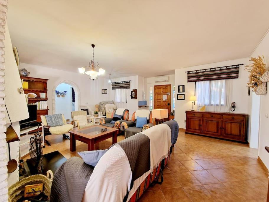 Villa Torrenueva Málaga Exterior foto